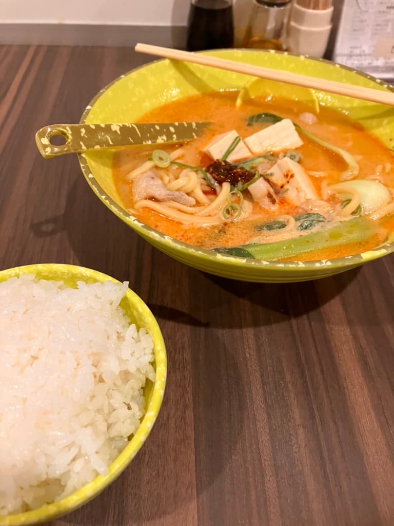 屯舍 麻辣湯 元町店